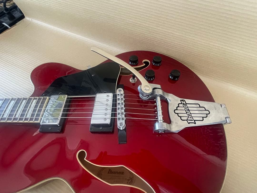 Ibanez トレモロ付きフルアコ　AFS75T-TRD-12-05