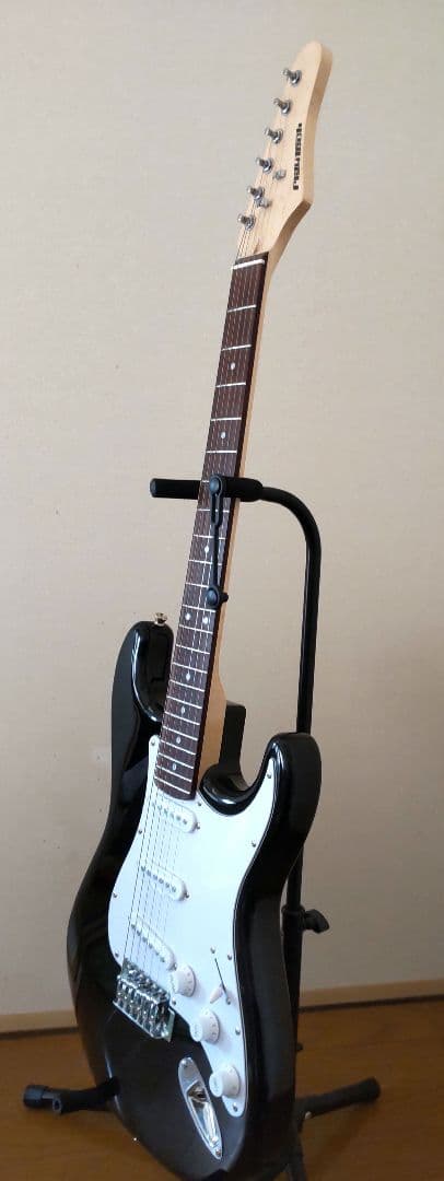 プレイテック　ストラトタイプ