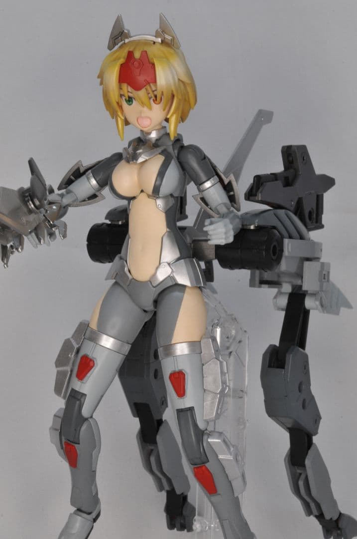 【30MS】バンダイ　アルカ=カルティー　ミリタリーテイスト　全塗装完成品