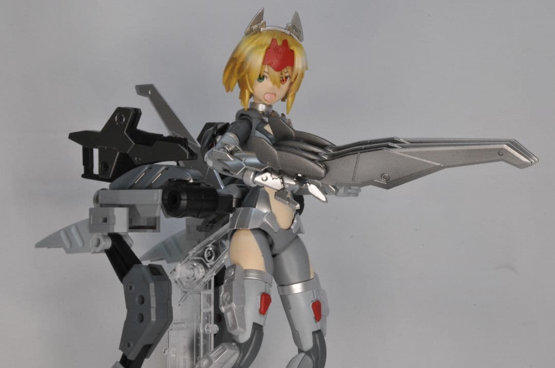 【30MS】バンダイ　アルカ=カルティー　ミリタリーテイスト　全塗装完成品