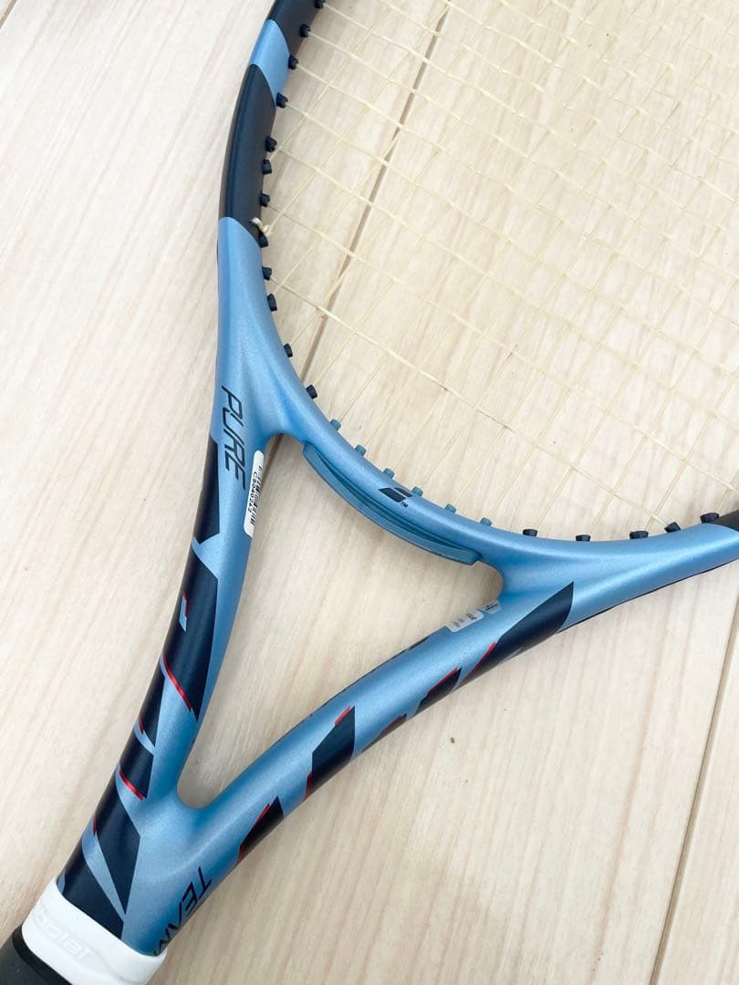 ✨ピュアドライブチーム✨バボラ 現行モデル美品ラケット✨G1