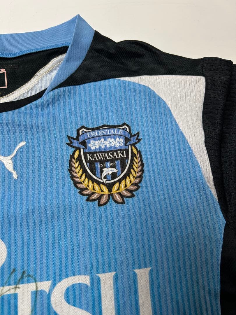 川崎フロンターレ　Puma サッカーシャツ　稲本潤一　サイン入り　150サイズ