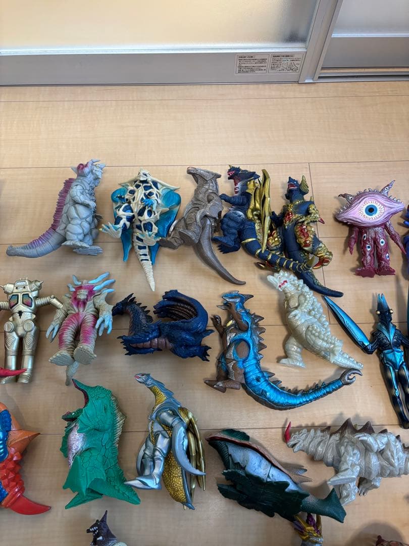 【大量約50体】ウルトラマン 怪獣 ソフビ まとめ売り