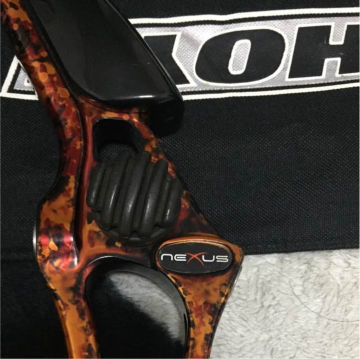 アーチェリーハンドルホイット