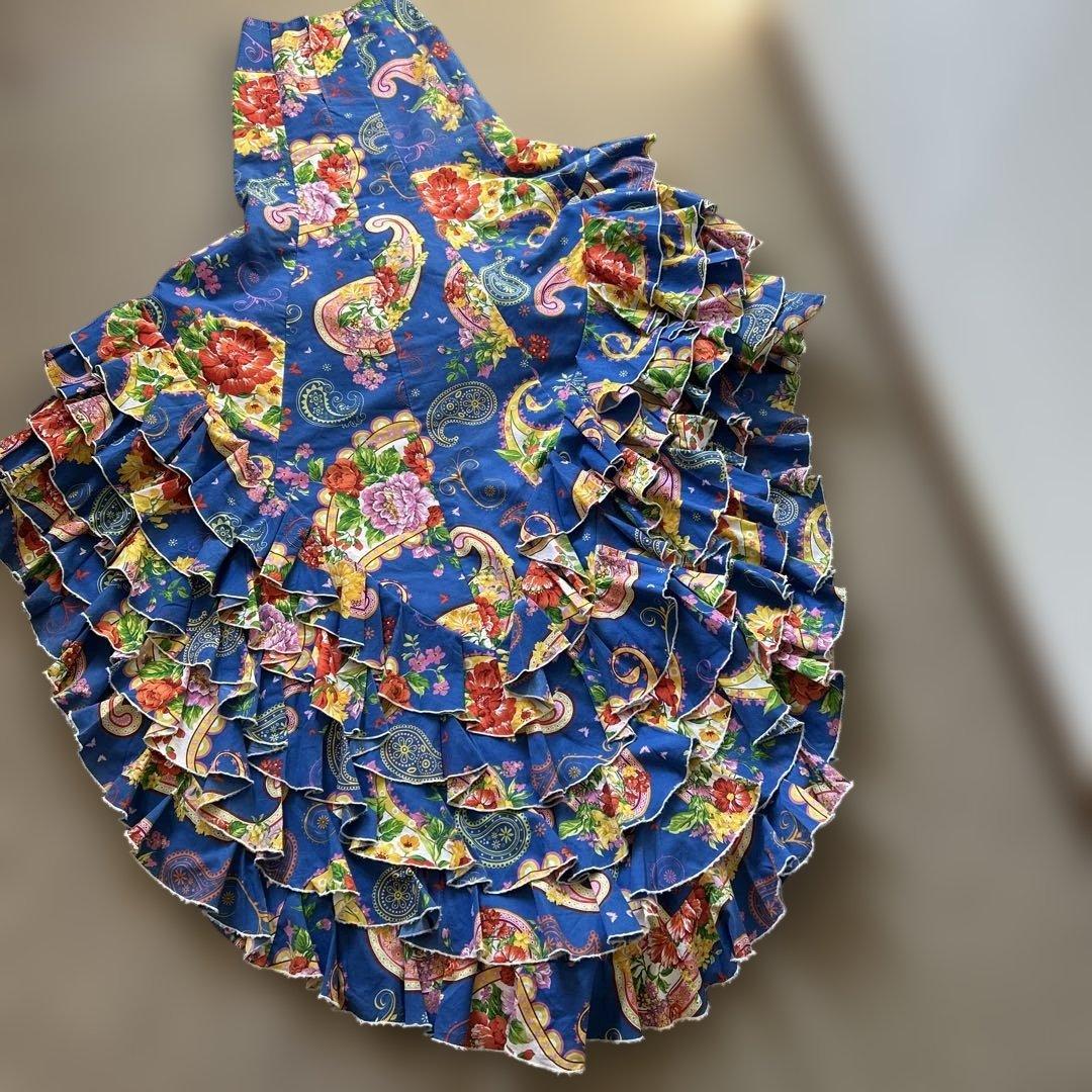 フラメンコ　バタデコーラ