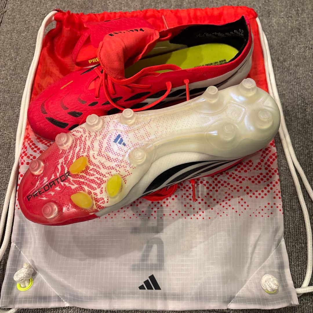 adidas Predator サッカーシューズ レッド