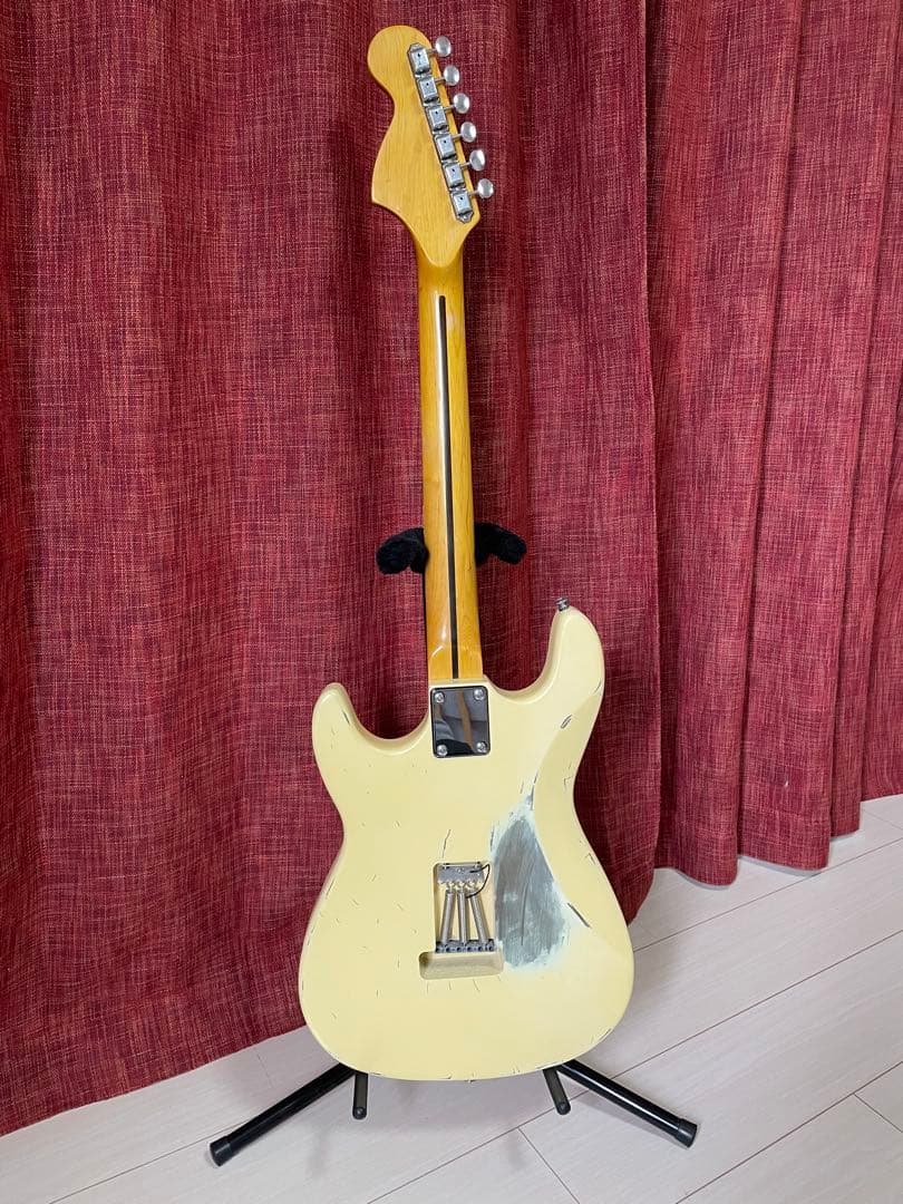 Stratocaster duck風　レリック加工