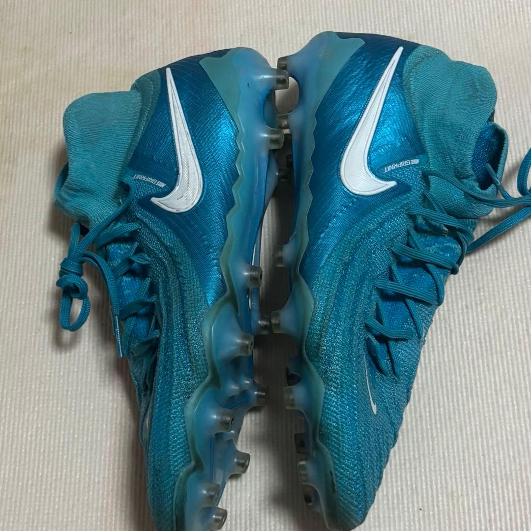 ナイキ　サッカースパイク　 ファントムルナ　ag ハイパーヴェノム