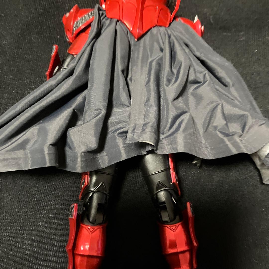S.H.Figuarts 真骨彫　仮面ライダー　ダークキバ