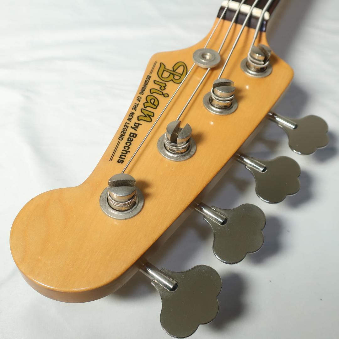 美品 Brian by Bacchus エレキベース レアカラー ゴールド