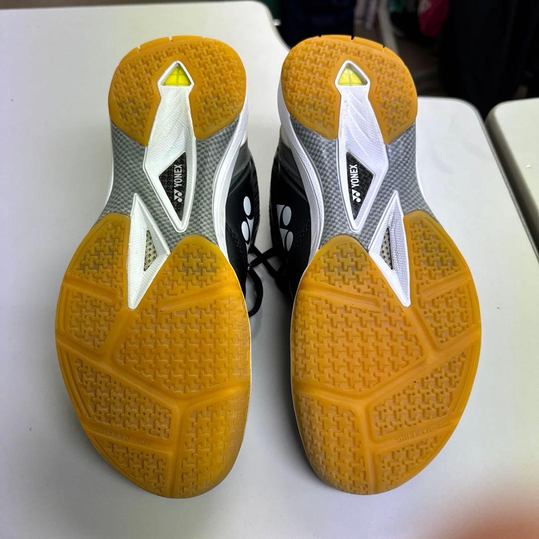 ヨネックス　バドミントンシューズ　65Z 黒　27.0