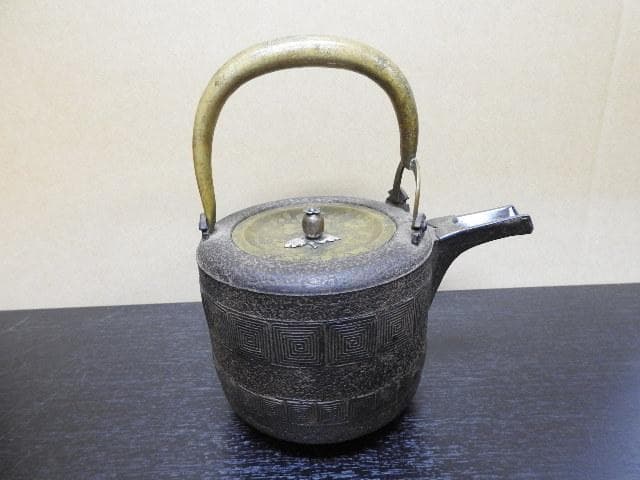 雷紋燗鍋　西村道也造　宮崎寒雉箱書　MA389