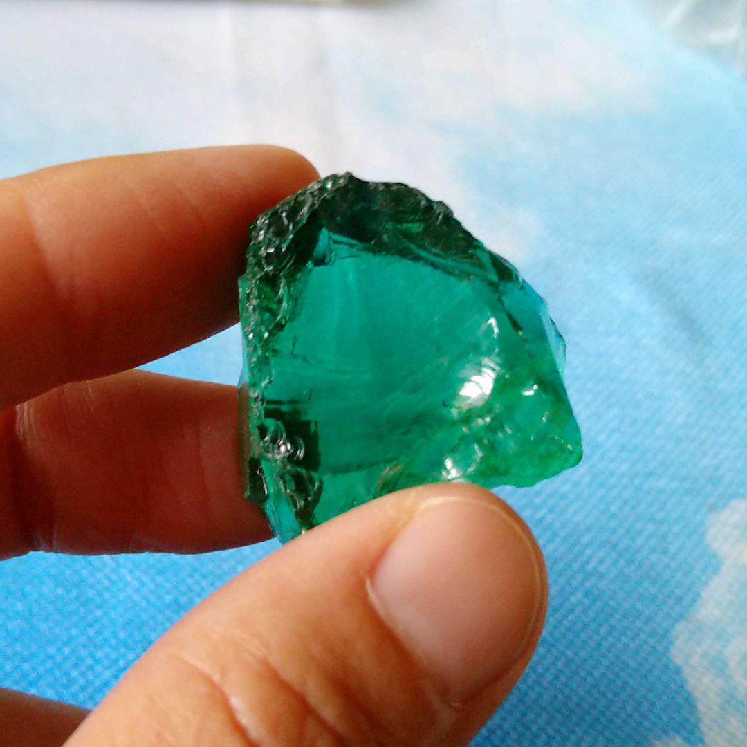 アンダラクリスタル　エメラルドグリーン