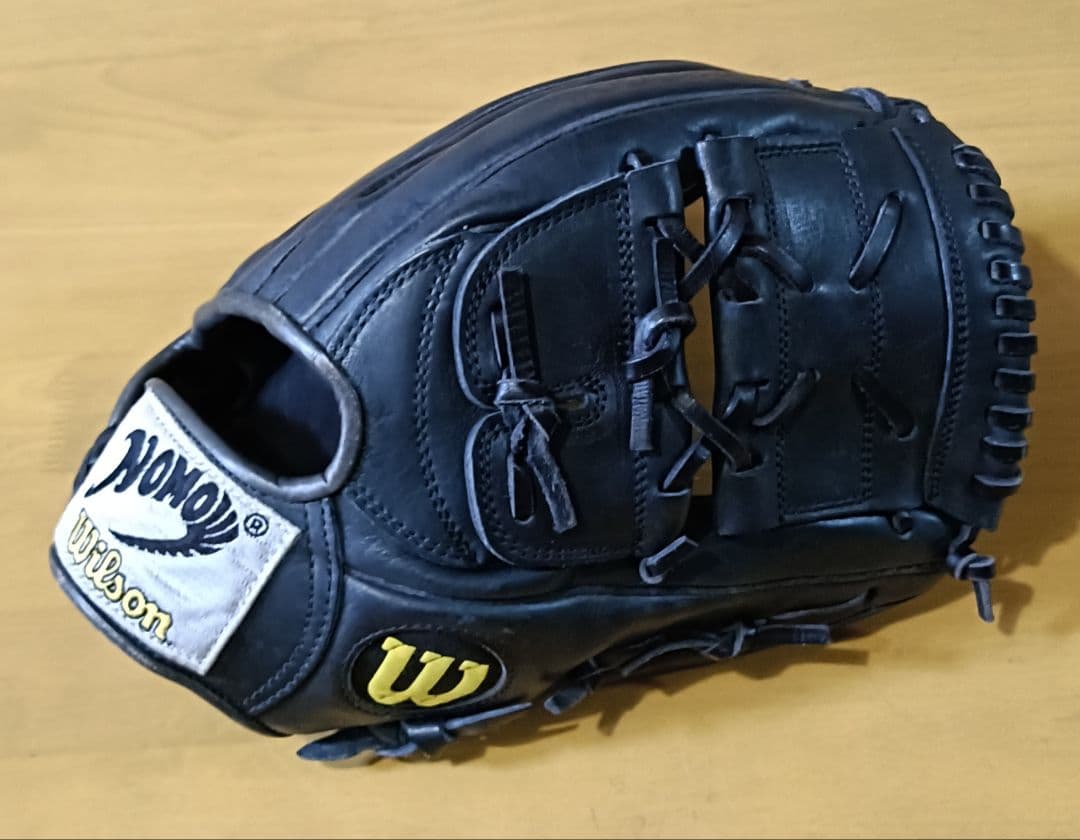 ウィルソン（Wilson）の野茂英雄モデル「A2000」