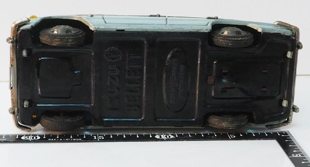 うおち　　萬代屋【イスズベレット1500デラックス水色ミラー欠】ブリキ箱無