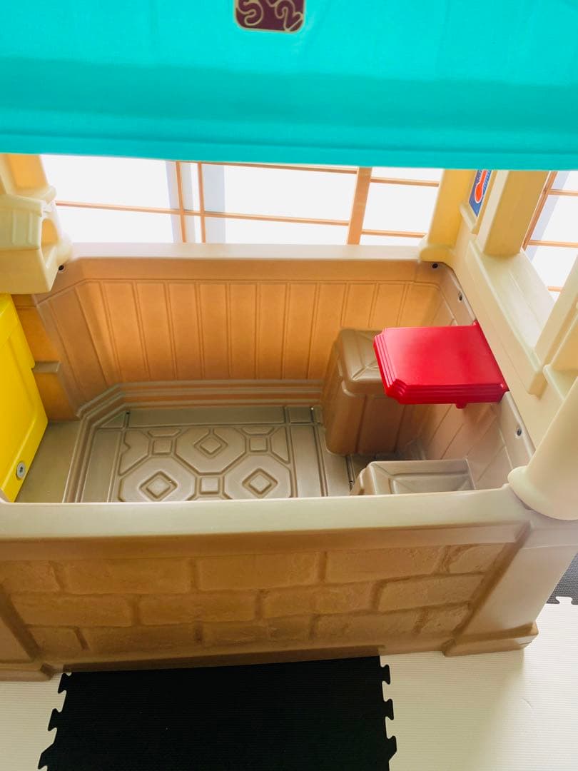 STEP2のフォーシーズンズプレイハウス