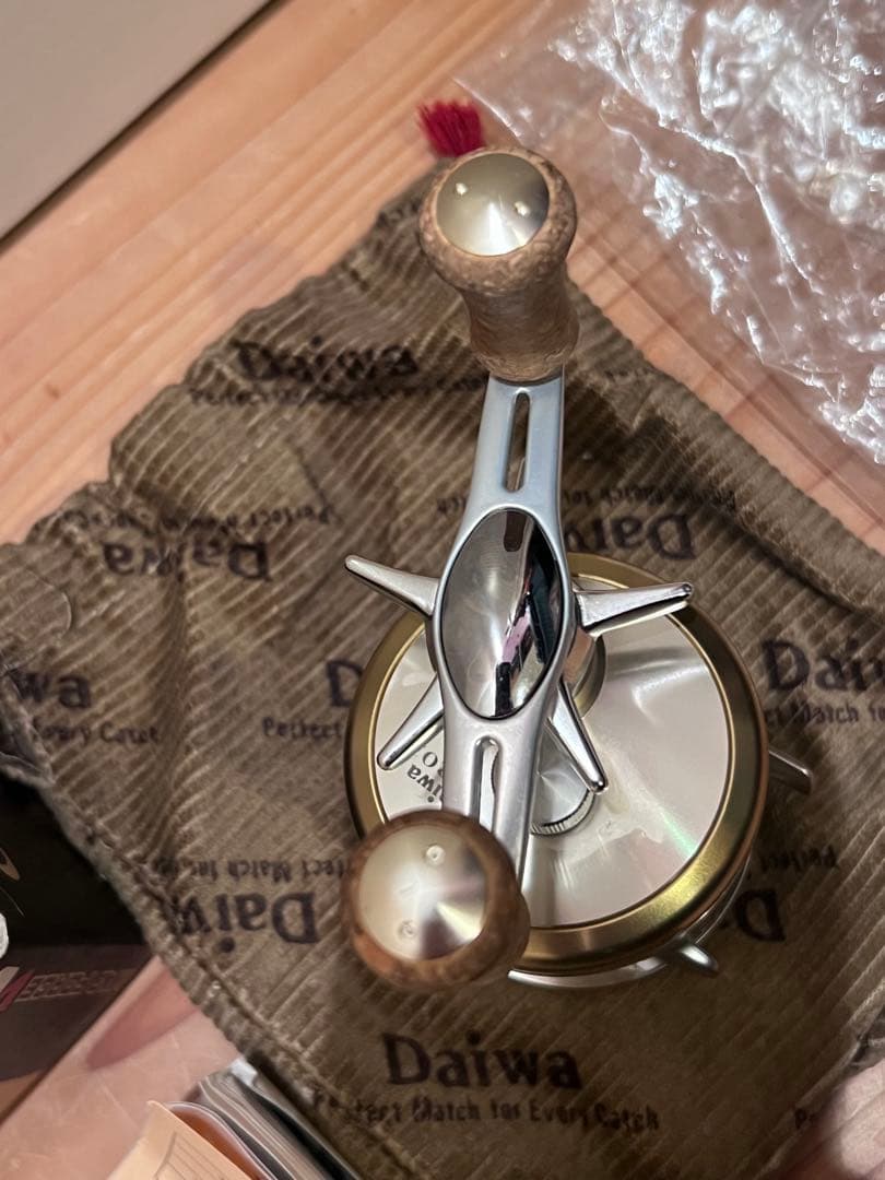 Daiwa millionaire ミリオネア CV-Z 203