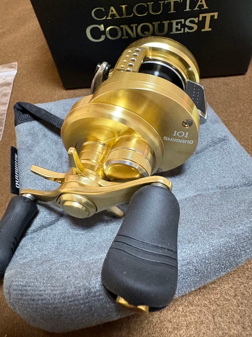 リール SHIMANO CALCUTTA CONQUEST 101