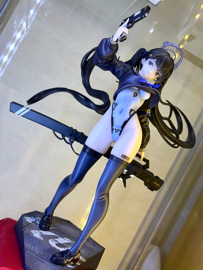 Colors : Blue フィギュア