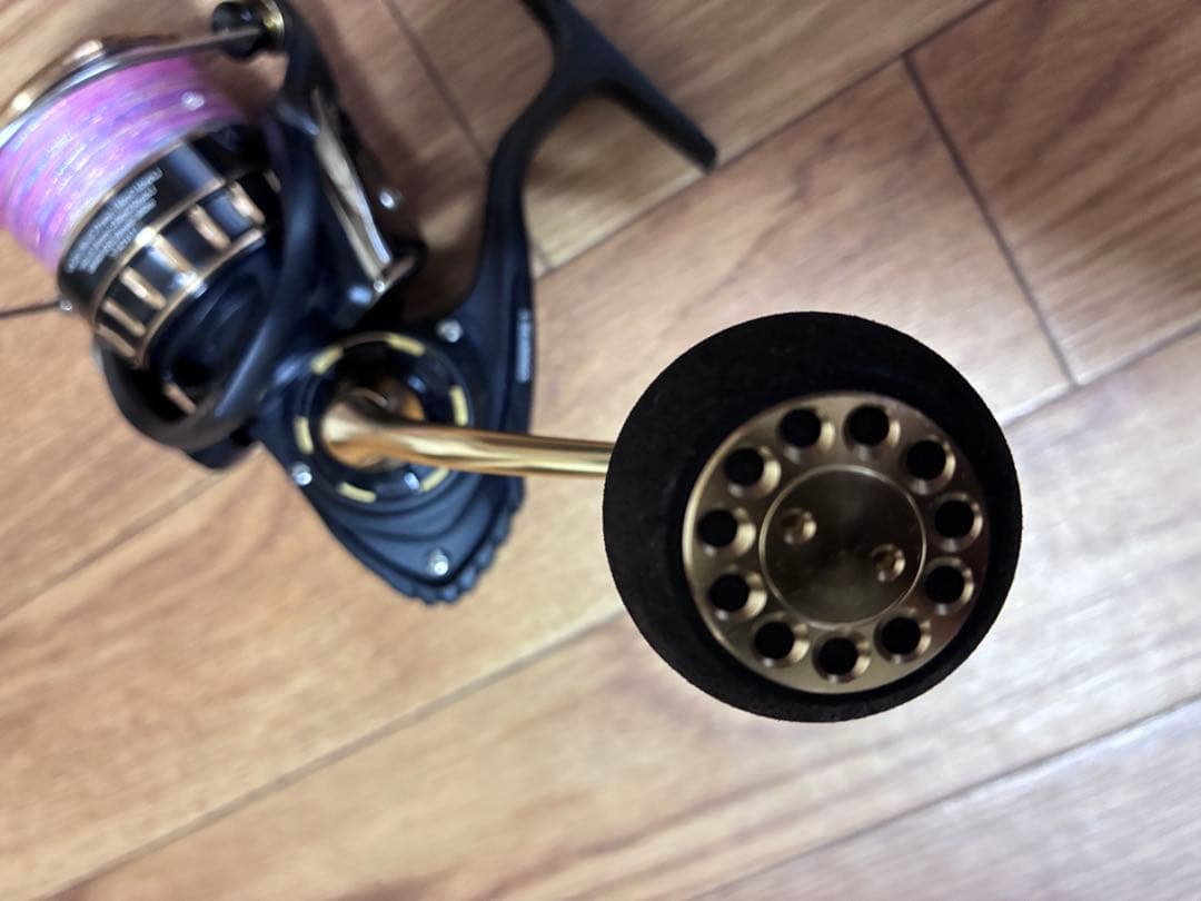 DAIWA 23 BG SW 4000D-CXH スピニングリール