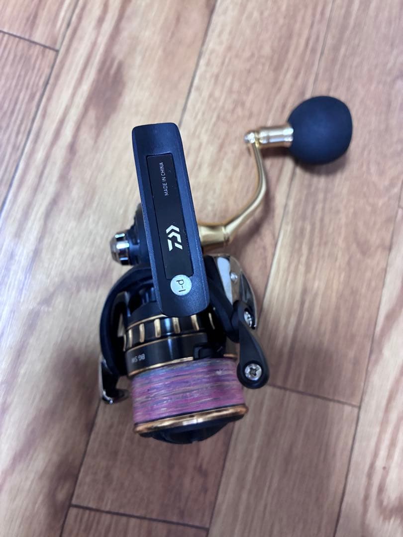 DAIWA 23 BG SW 4000D-CXH スピニングリール