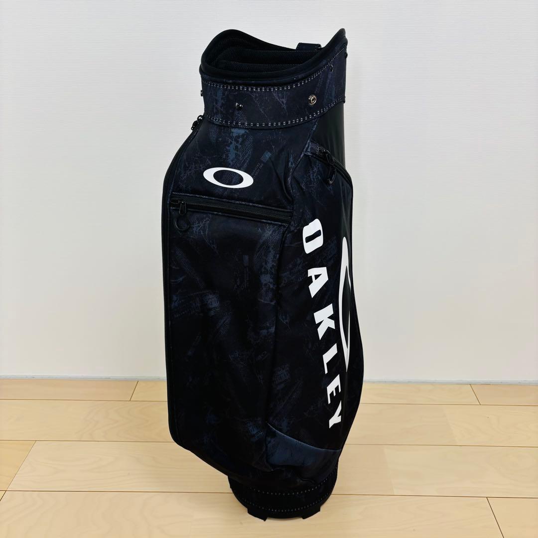 【希少美品】OAKLEY ゴルフバッグ・キャディバッグ送料込み