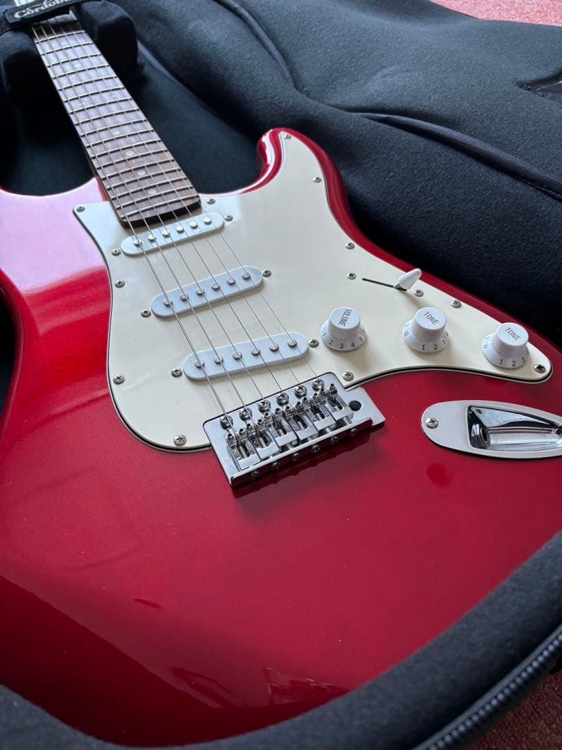 SELDER ストラトキャスタータイプ 赤 フェンダー