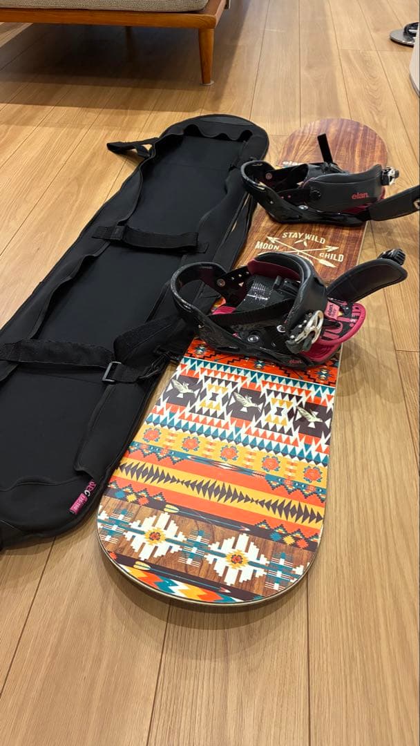 ELAN レディース　スノーボード　ケース、ビンディング付き
