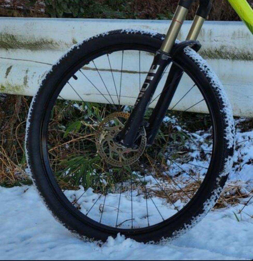 31日まで mavic ホイール、タイヤ前後セット