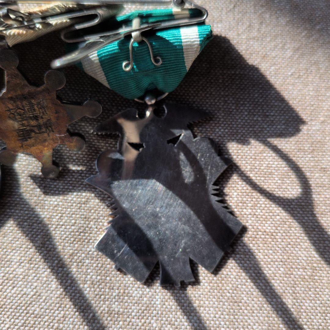 日本 軍　当時物　勲章まとめて６点　大満州建国功労章　金鵄勲章　満州事変