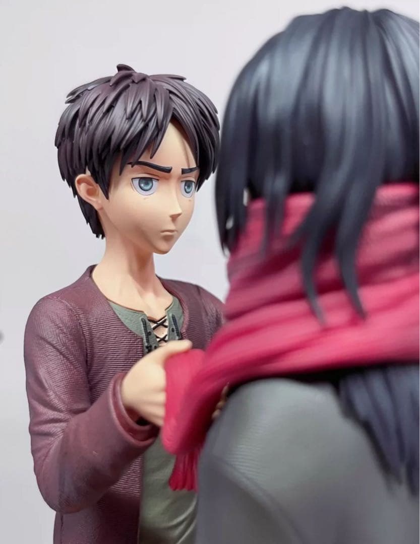 進撃の巨人 エレン ミカサ 2体 ガレージキット ガレキ スタチュー①