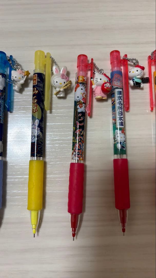 ハローキティ　ご当地シャープペンシル　10本