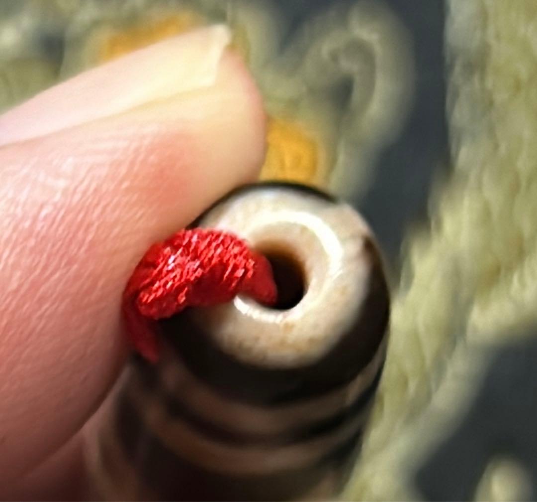 大鵬鳥天珠　朱砂　老天珠　台湾至純天珠／送料込　匿名発送／チベット　天珠　お守り