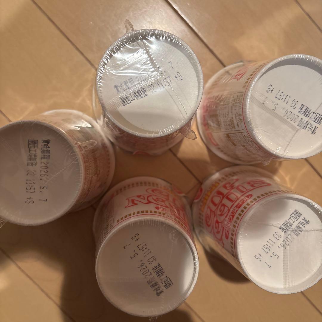 お菓子詰め合わせ　駄菓子詰め合わせ　カップ麺まとめ売り　アミューズメント景品