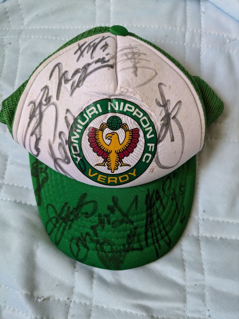 《クリスマスセール！》カズ サイン入り 読売ヴェルディ キャップ