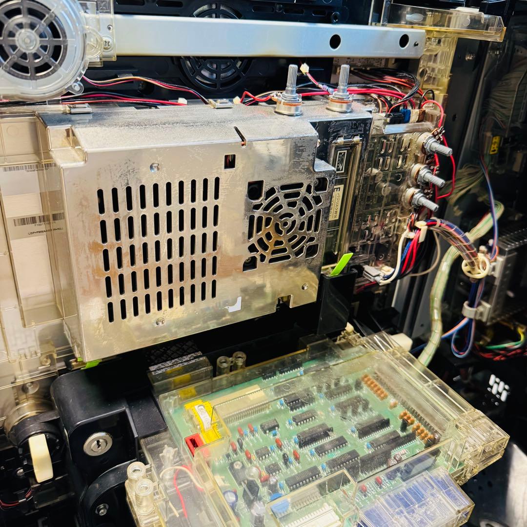 送料無料！　パチスロ バジリスク絆　スロット実機　不要 無段階ボリューム