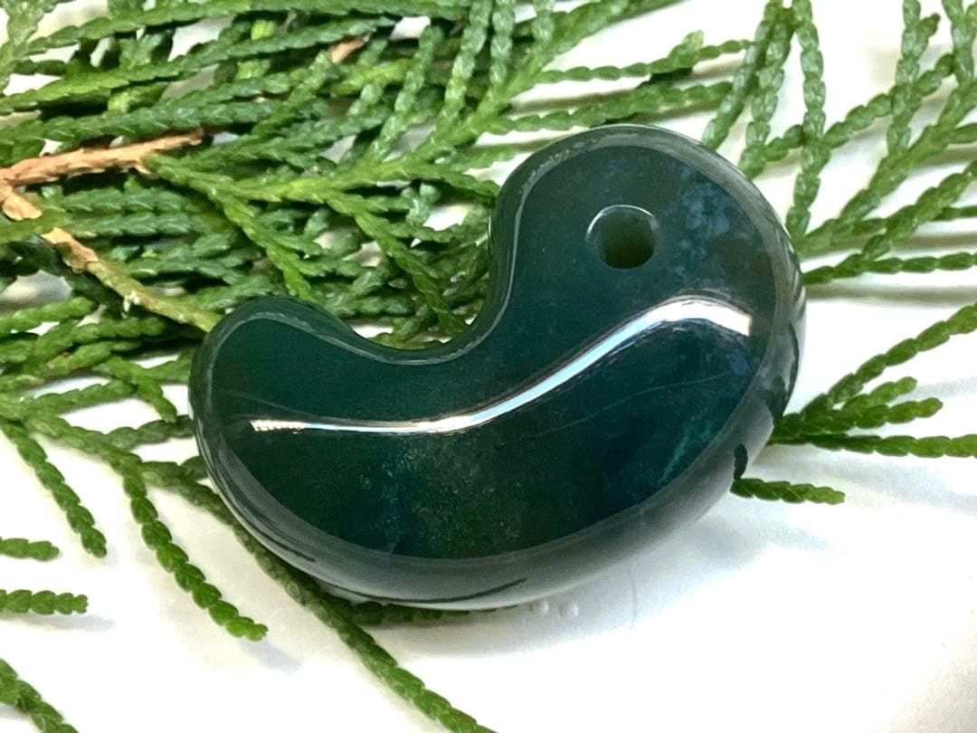 天然無垢石 グラデーションアートの美しい出雲石【碧玉】　即購入を半額以下‼️鑑別書