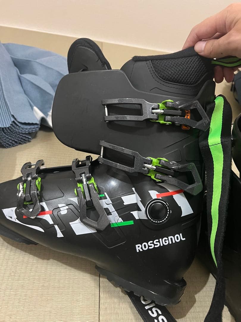 ROSSIGNOL スキーブーツ SPEED 80 ブラック/グリーン