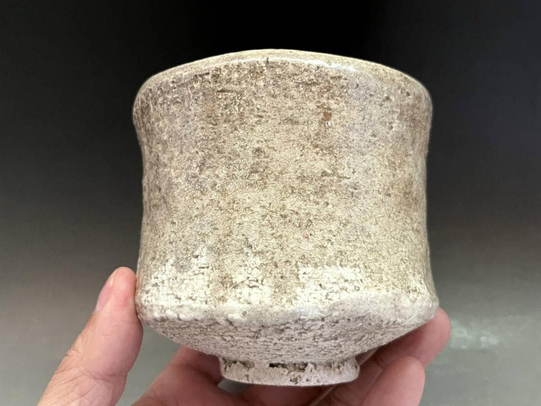 茶碗■白楽茶碗 筒茶碗 楽茶碗 仕覆付き 合わせ箱 お茶道具 時代物 骨董品■