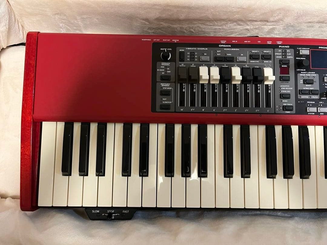 Nord Electro 5D 73鍵シンセサイザー ケース付き