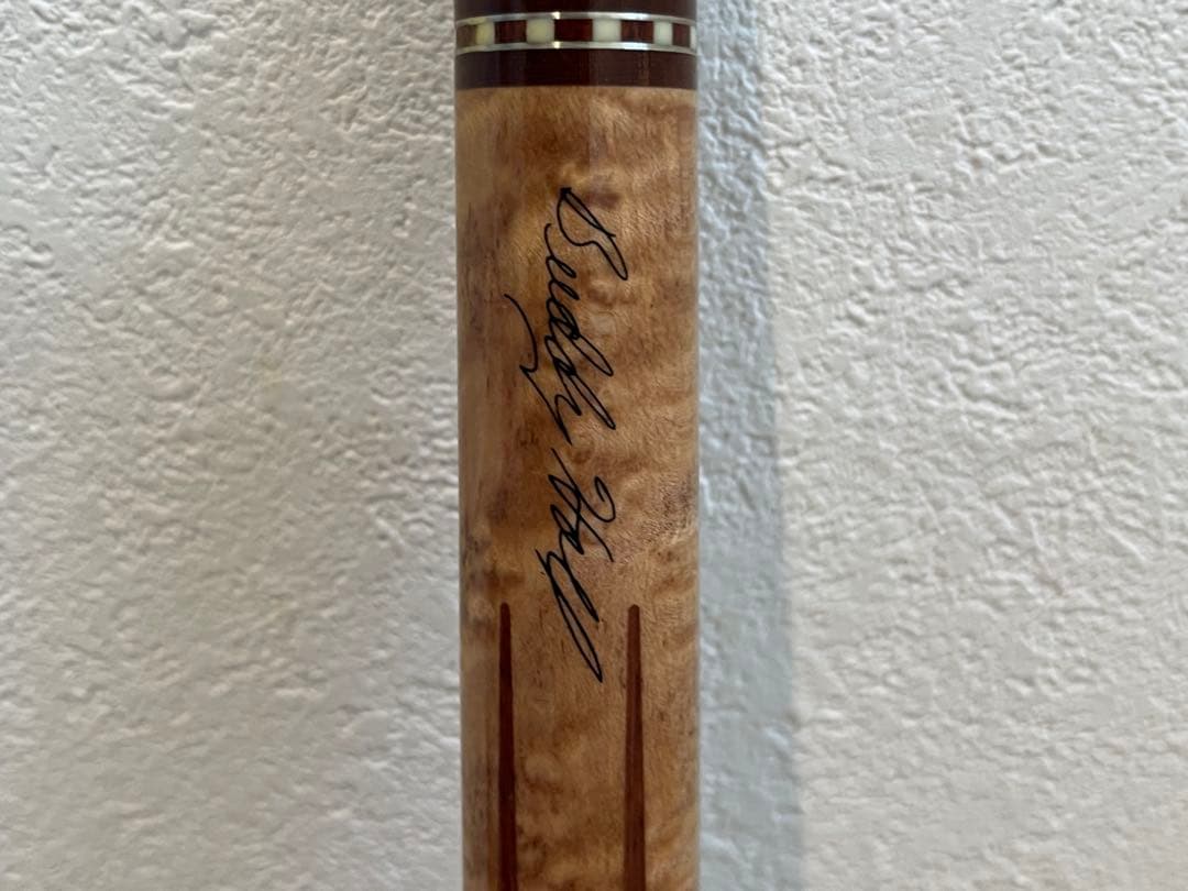 ビリヤードキュー: ルカシー•バディホール + アダム ケース付