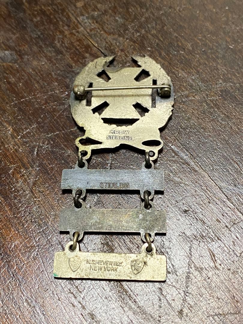 50s' ビンテージピンズバイカーマシンガン・オートライフル・カービン メダル