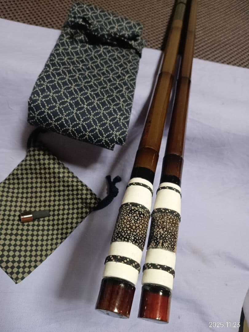 かちどき　旋めぐるカーボン紋竹二本物竿掛カスタム へら竿ヘラブナへら鮒・竿掛け