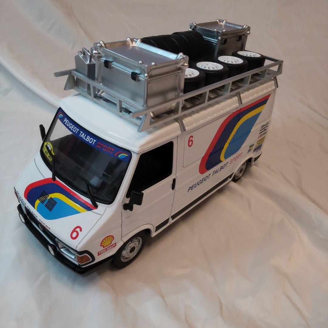 1/18 イクソ　フィアット 242 プジョー仕様　サポートカー