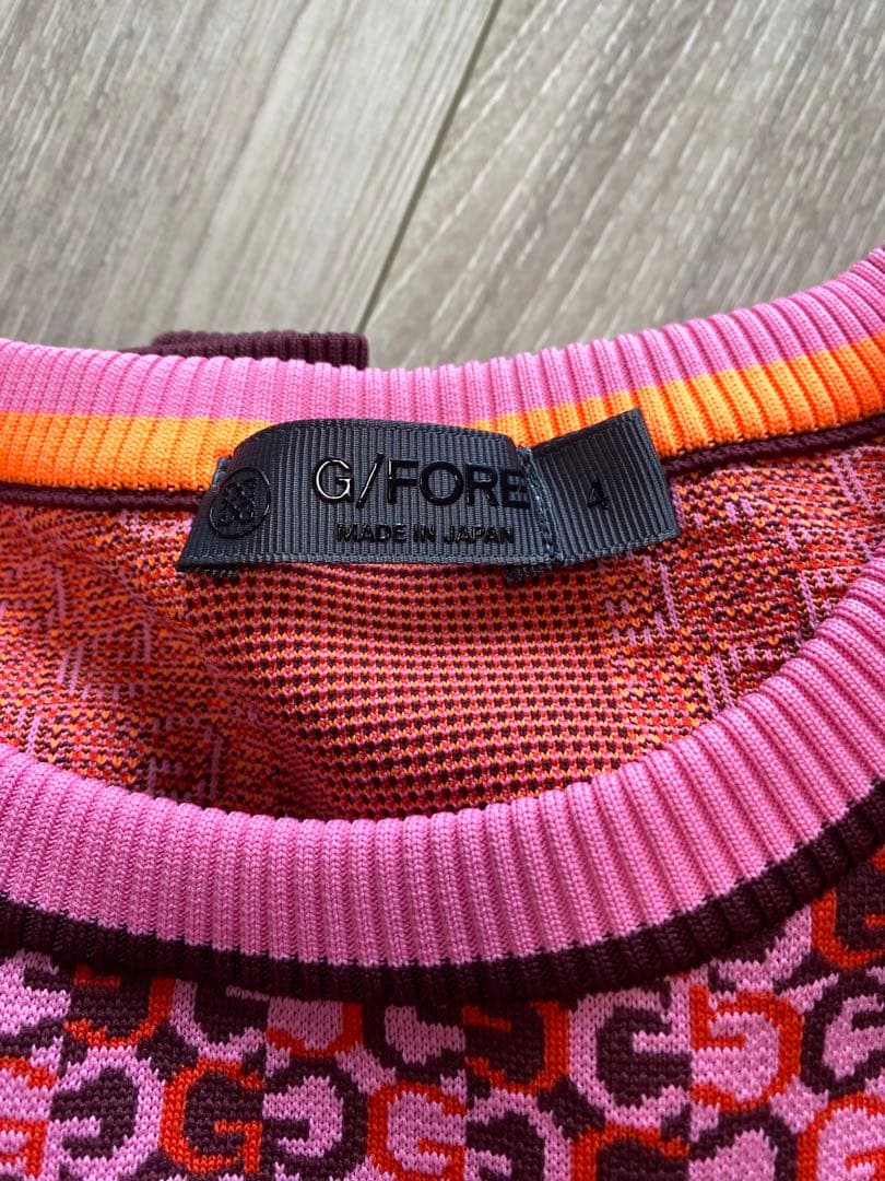 GLOBE パターン長袖トレーナー