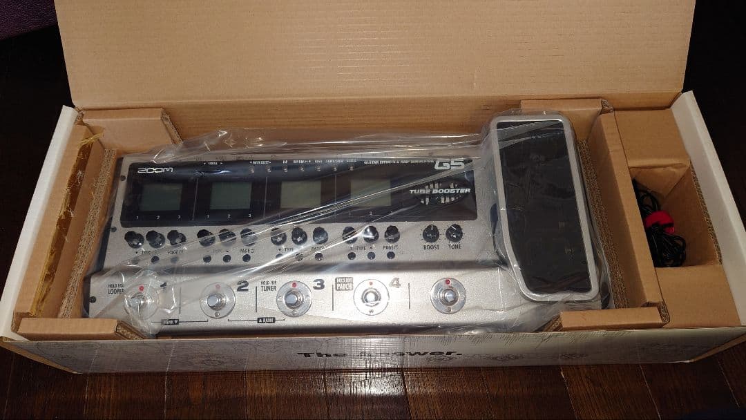 【値下げしました】Zoom G5 ギターエフェクター