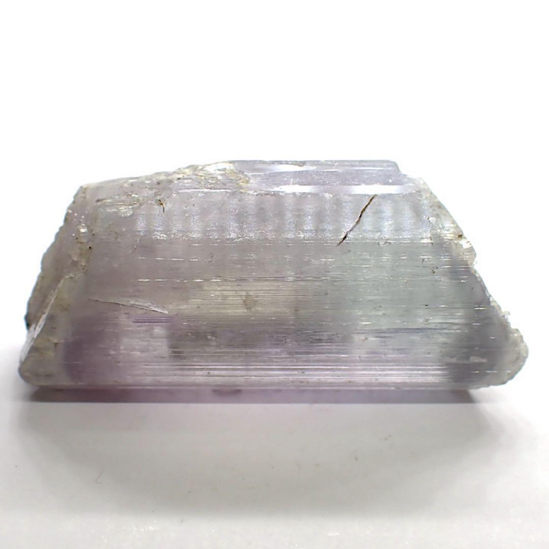 【アフガニスタン産】スポジュメン(クンツァイト)