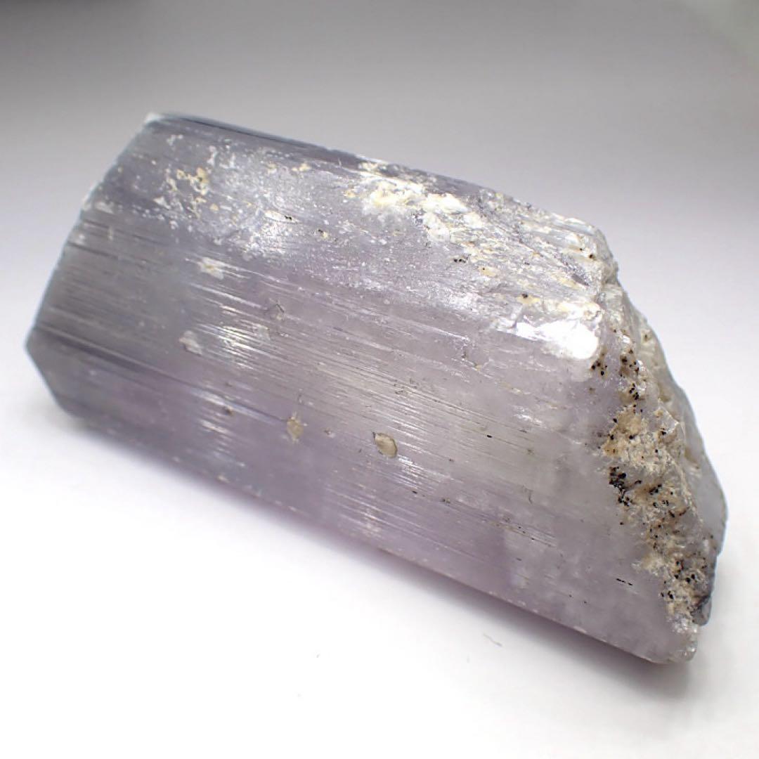 【アフガニスタン産】スポジュメン(クンツァイト)