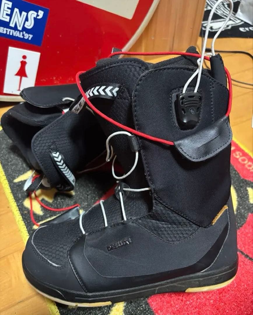 値下げ⭕️DEELUXE スノーボードブーツ 26cm