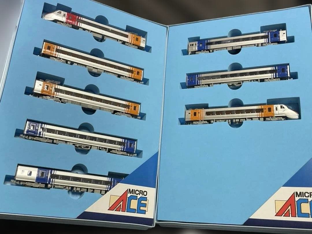 マイクロエース JR四国8000系　しおかぜ　いしづち　方転8両セットA2995